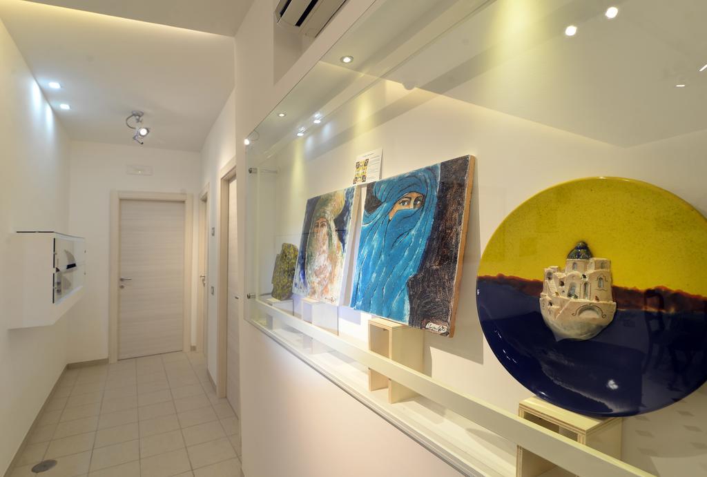 Santi E Saraceni Rooms Salerno Exterior foto