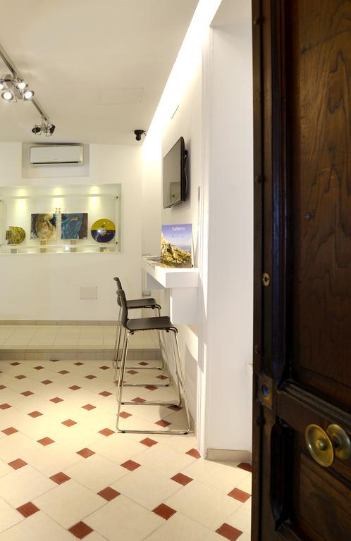 Santi E Saraceni Rooms Salerno Exterior foto